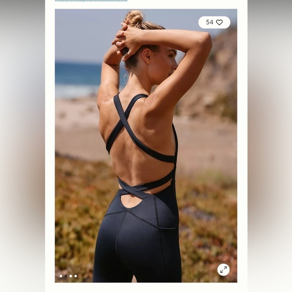 NWOT Free People Movement Back It Up Onesie - Picture 4 of 4